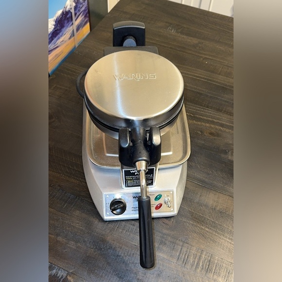 Waring Professional Restaurant WMK300 Belgian Waffle Maker, Brushed Stainless - Picture 1 of 17